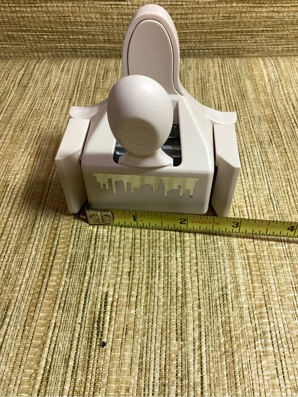 White Wall-Mount Hook with Decorative Skyline Accent